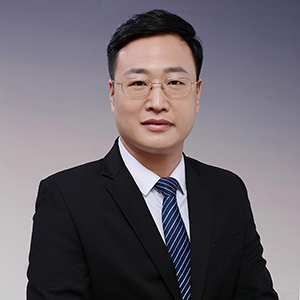周卡方律师